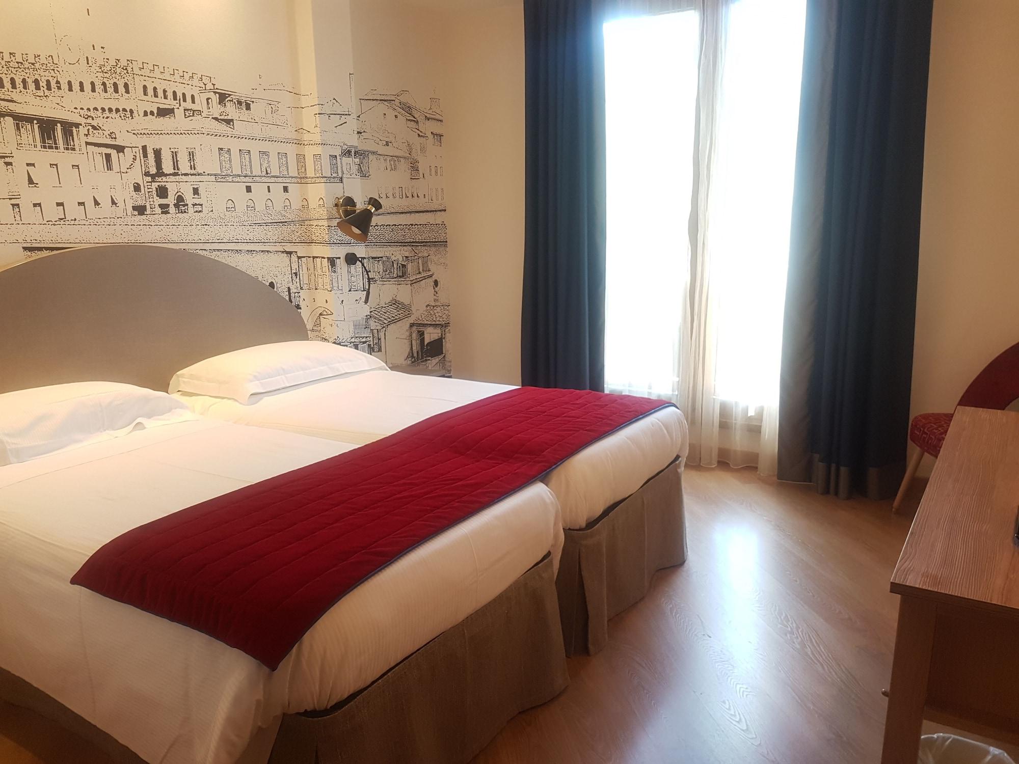 Fh55 Grand Hotel Mediterraneo Флоренция Екстериор снимка